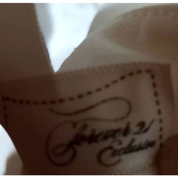 FOREVER 21 CREAM/WHITE BLAZER SZ.S EUC. - Picture 4 of 6